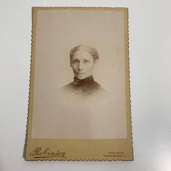 Antique Cabinet Card Photograph Collection Of 9 Women Age 30s-70s Portraits - Picture 9 of 16